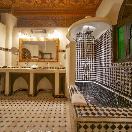 Oz Palace Ouarzazate & Spa Tajda Exterior photo