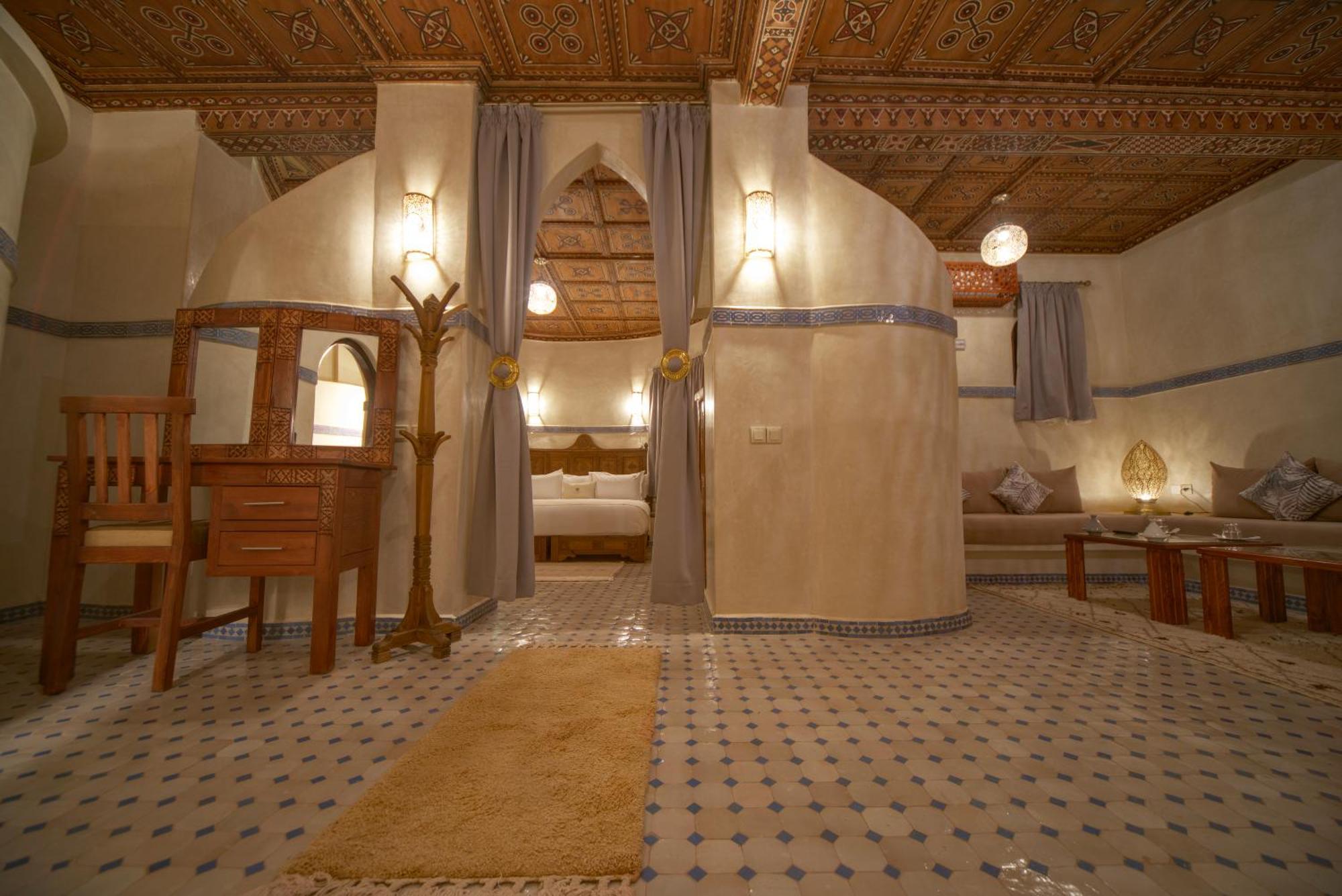Hotel Oz Palace Ouarzazate & Tajda